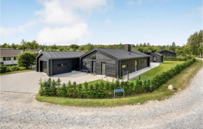Gorgeous Home In Glesborg With Wifi Glesborg